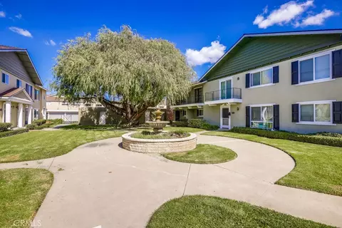12100 Montecito Rd #49, Los Alamitos, CA 90720