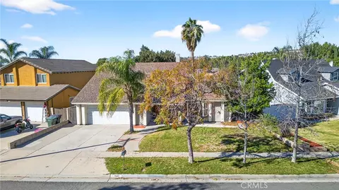 7685 E Calle Durango, Anaheim, CA 92808