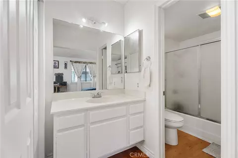 Bath - 8574 Chapman #A, Stanton, CA 90680 photo 3 of 5