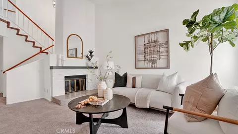 550 N Wake Frst, Anaheim, CA 92801
