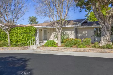 552 Avenida Sevilla #B, Laguna Woods, CA 92637