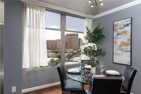Dining - 100 Atlantic #902, Long Beach, CA 90802 photo 5 of 5