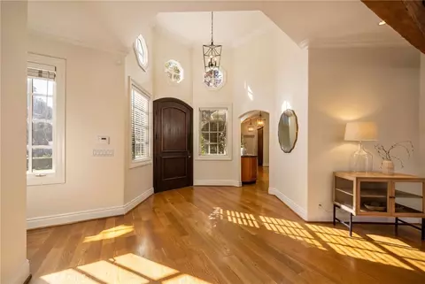 Entry Way - 630 W Devon, Long Beach, CA 90807 photo 1 of 1