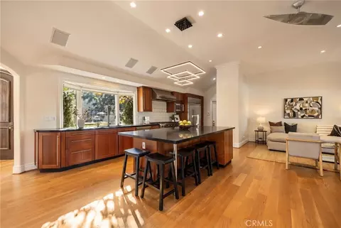 Kitchen - 630 W Devon, Long Beach, CA 90807 photo 2 of 2