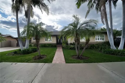 2076 N Mori Ln, Orange, CA 92867