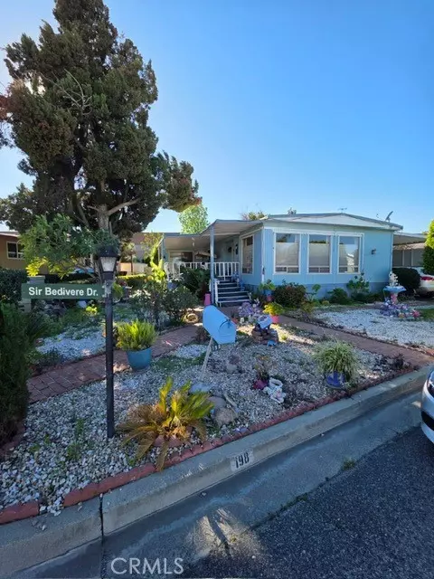1560 Massachusetts, Riverside, CA 92507