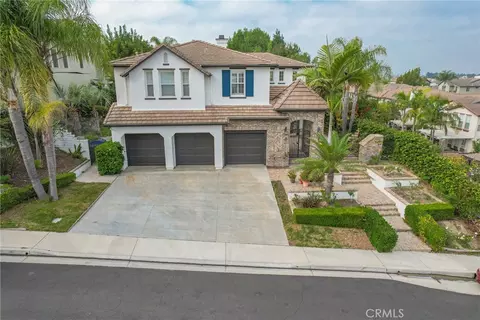 2201 W Snead St, La Habra, CA 90631