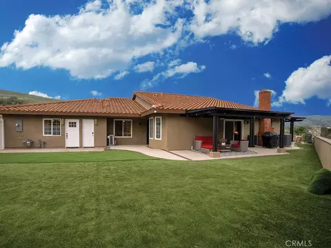 3820 Black Frst, Yorba Linda, CA 92886