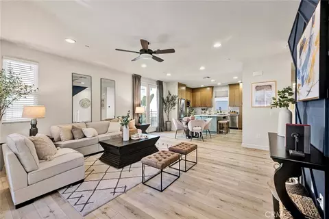 813 S Anaheim Blvd #101, Anaheim, CA 92805