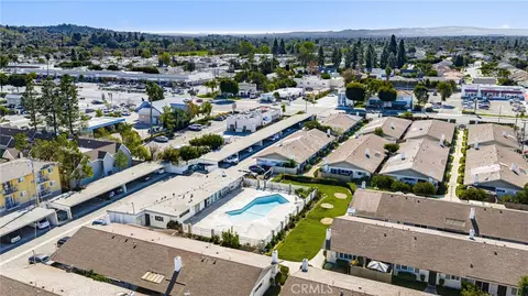 View/Area - 3139 E Chapman #3B, Orange, CA 92869 photo 2 of 3