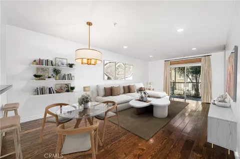 7100 Alvern #309, Los Angeles, CA 90045