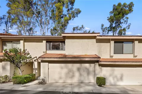 1146 Whitewater Dr #256, Fullerton, CA 92833