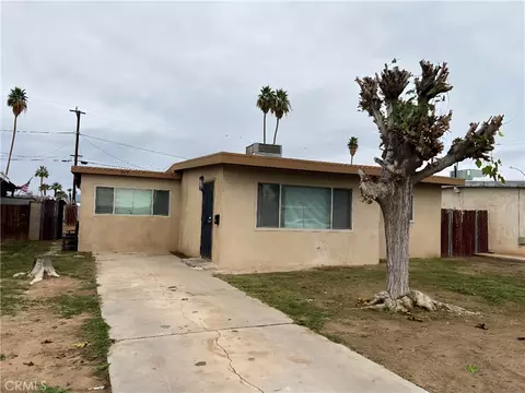 975 E Avenue B, Blythe, CA 92225