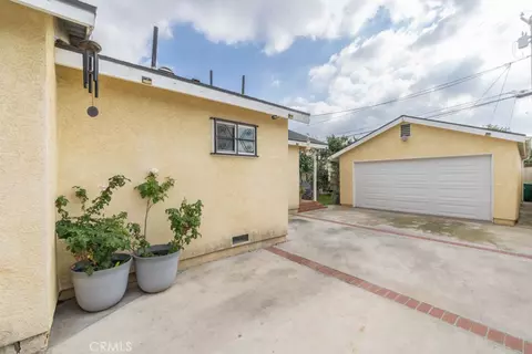 Exterior - 1656 E 63rd, Long Beach, CA 90805 photo 7 of 15