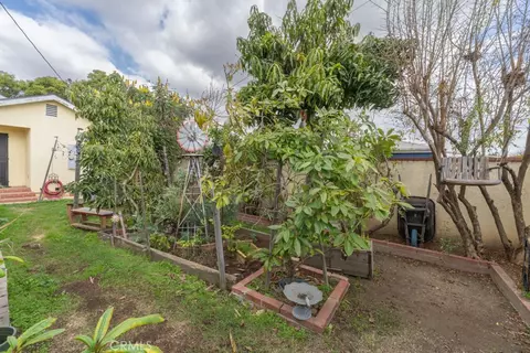 Exterior - 1656 E 63rd, Long Beach, CA 90805 photo 15 of 15