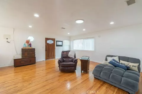 Living - 1656 E 63rd, Long Beach, CA 90805 photo 1 of 4
