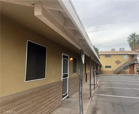 175 S 5th, Blythe, CA 92225