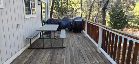 Exterior - 43532 Bow Cyn, Big Bear Lake, CA 92315 photo 4 of 9