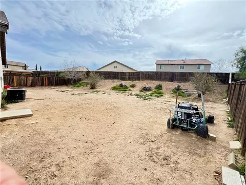 Exterior - 13831 Coolidge, Oak Hills, CA 92344 photo 3 of 7