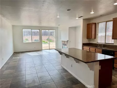 Living - 13831 Coolidge, Oak Hills, CA 92344 photo 1 of 5
