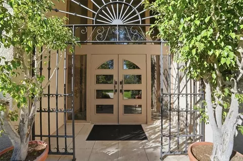 3499 Bahia Blanca W #B1, Laguna Woods, CA 92637