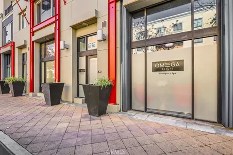300 E 4th St, Long Beach, CA 90802