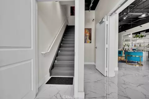 Entry Way - 300 E 4th St, Long Beach, CA 90802 photo 3 of 5