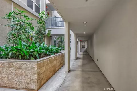 Entry Way - 300 E 4th St, Long Beach, CA 90802 photo 5 of 5