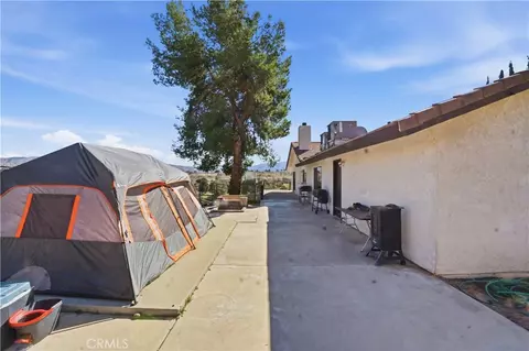 Exterior - 17454 Buckthorn, Hesperia, CA 92345 photo 7 of 9