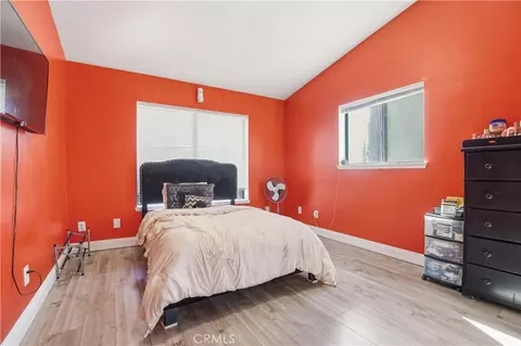 Bedroom - 17454 Buckthorn, Hesperia, CA 92345 photo 4 of 6