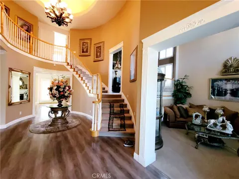 Entry Way - 14119 Ashton Ln, Riverside, CA 92508 photo 4 of 10