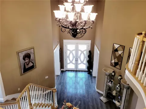 Entry Way - 14119 Ashton Ln, Riverside, CA 92508 photo 7 of 10