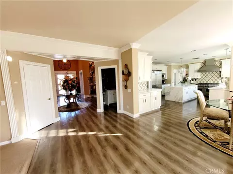 Entry Way - 14119 Ashton Ln, Riverside, CA 92508 photo 5 of 10