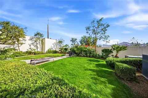 Exterior - 11130 Legion Loop #105, El Monte, CA 91731 photo 12 of 12