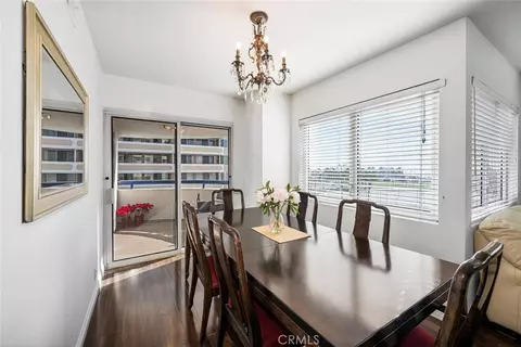 Dining - 525 E Seaside Way #409, Long Beach, CA 90802 photo 1 of 1