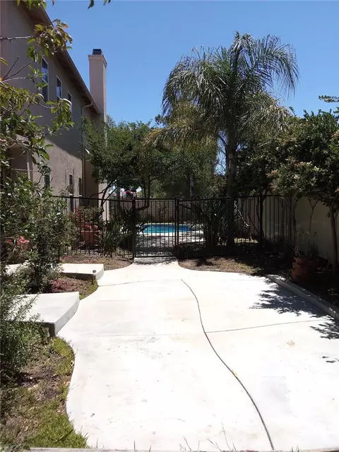 Exterior - 31464 Daybreak Ct, Menifee, CA 92584 photo 12 of 17