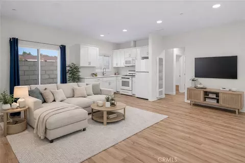 Living - 1111 N Mulberry, Compton, CA 90222 photo 9 of 12