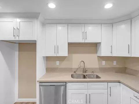 Kitchen - 1111 N Mulberry, Compton, CA 90222 photo 3 of 4