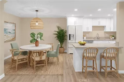 Dining - 1111 N Mulberry, Compton, CA 90222 photo 1 of 5