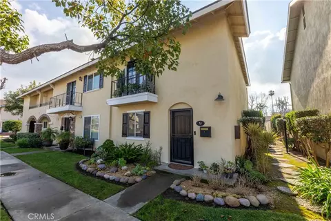 3342 Bradbury Rd #9, Los Alamitos, CA 90720