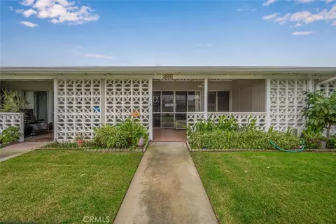 1624 Merion Way #39H, Seal Beach, CA 90740