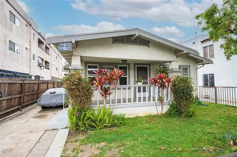 905 Gardenia, Long Beach, CA 90813