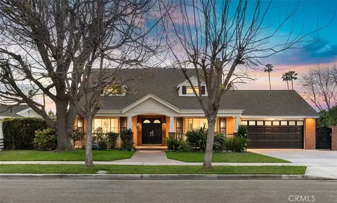 2039 S Eileen Dr, Anaheim, CA 92802