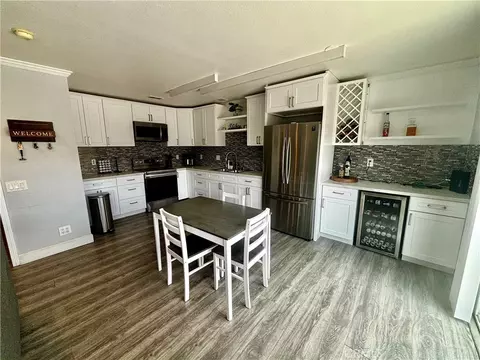2910 Bradford Pl, Santa Ana, CA 92707
