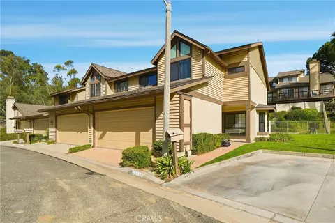 2337 Grandwood, Fullerton, CA 92833