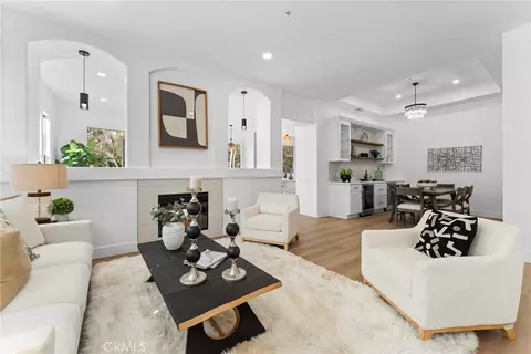 397 San Vicente Ln, Anaheim, CA 92807