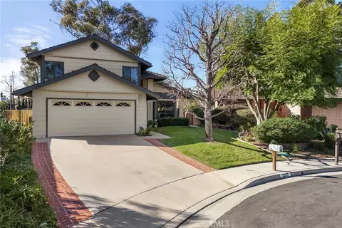 2257 Seaview Dr, Fullerton, CA 92833