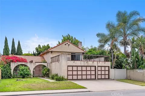 10042 Sprit Cir, Huntington Beach, CA 92646