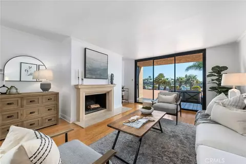 201 Bay Shore Ave #104, Long Beach, CA 90803