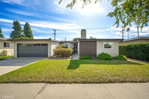 6110 E Walton St, Long Beach, CA 90815